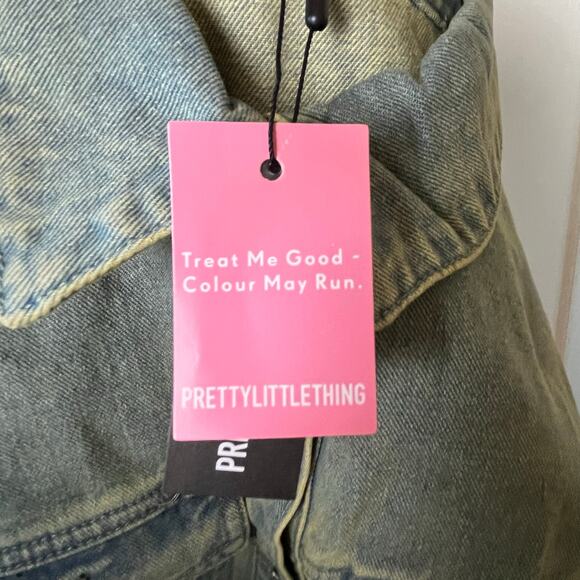 Pretty Little Thing Petite Vintage Wash Denim Cut Out Waist Jumpsuit 6 - Picture 3 of 15